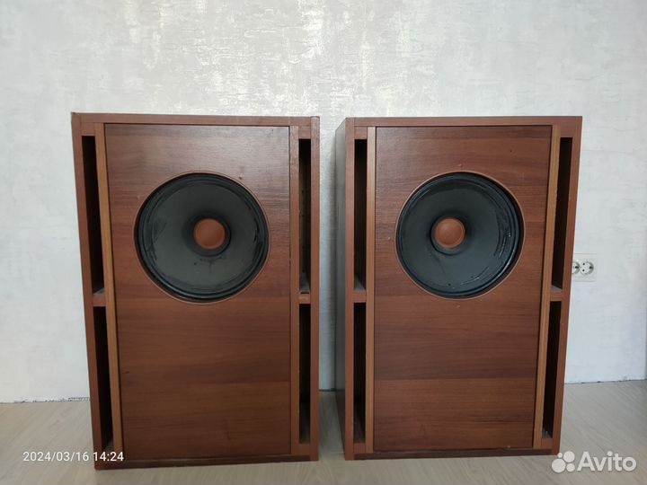 Колонки Onkyo