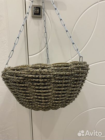 Кашпо подвесное