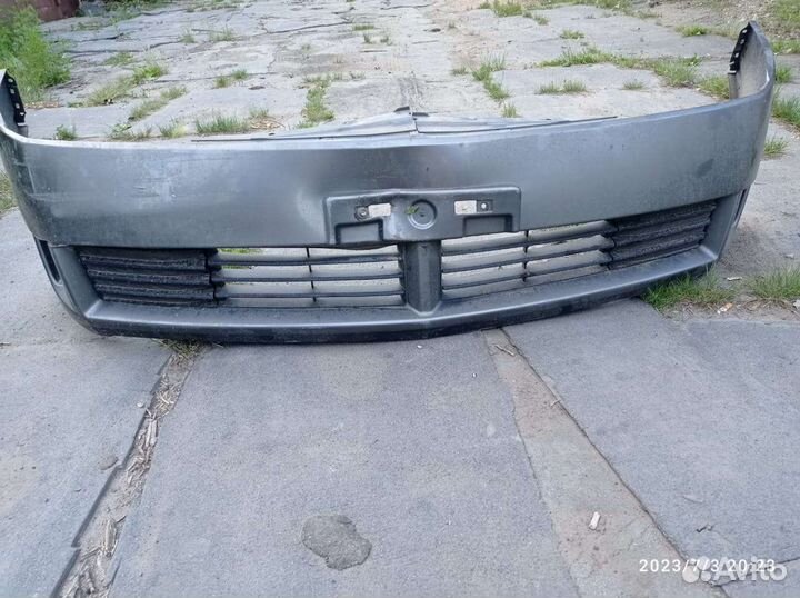 Бампер nissan wingroad