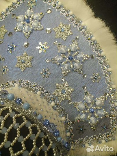 Кокошник ручной работы