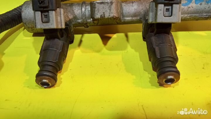 Рампа топливная для Hyundai Matrix