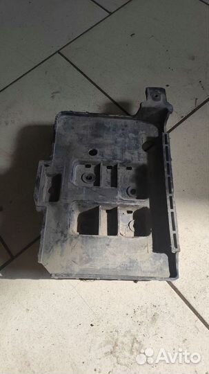 Крепление аккумулятора hyundai sonata nf