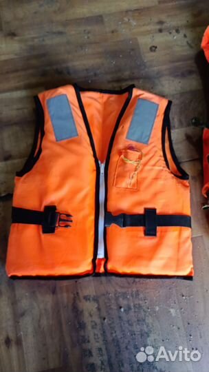 Спасательный жилет для детей