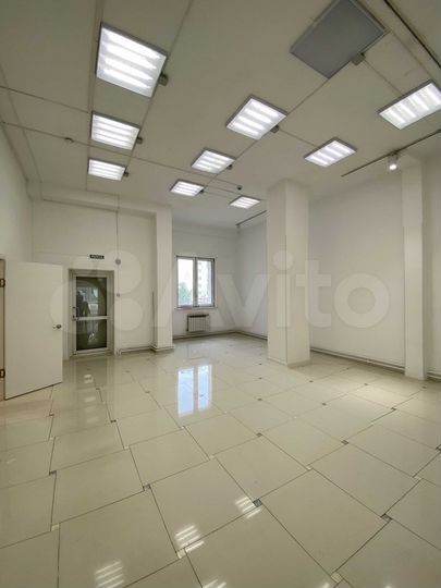 Помещение свободного назначения, 160 м²