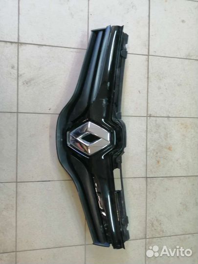 Решетка радиатора Рено Кангу 2