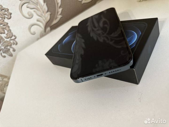 iPhone 12про макс 256