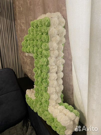 Цифра 1 на годик ребенку. Декор