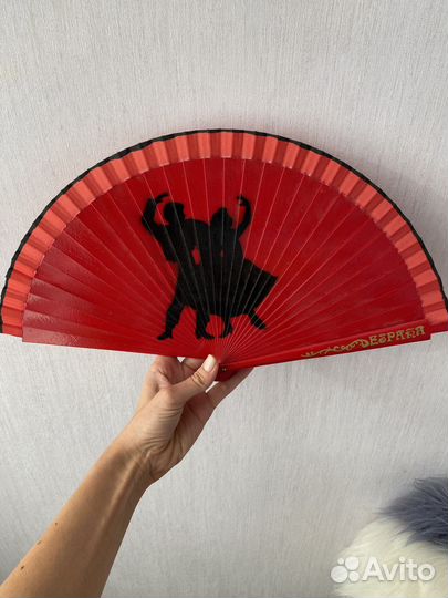 Веер Испания