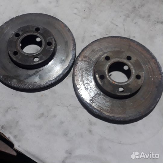 Диски тормозные перед Пассат б5