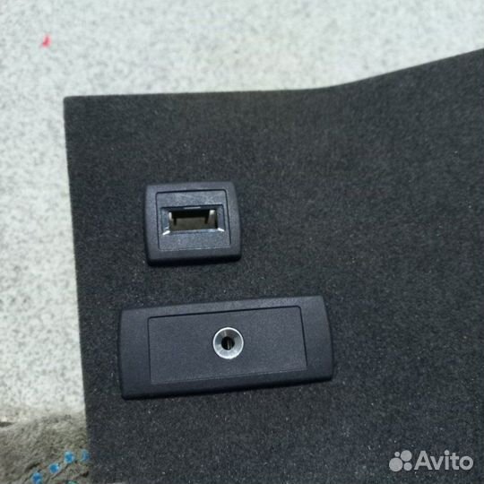 Крышка подлокотника Mercedes-Benz Ml 63Amg W166