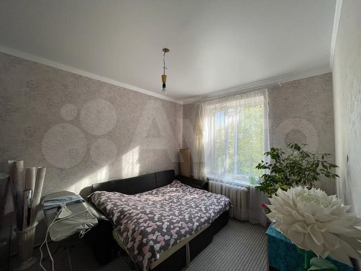 4-к. квартира, 76 м², 2/4 эт.