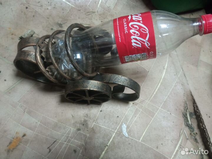 Подставка для бутылок