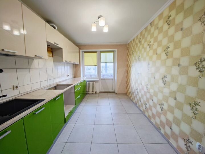 2-к. квартира, 60 м², 2/3 эт.