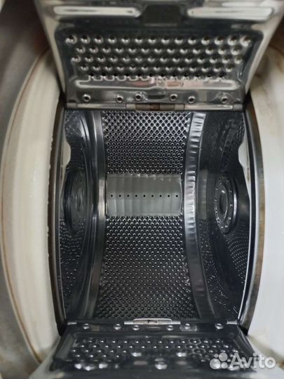 Стиральная машина с вертикальной загрузкой