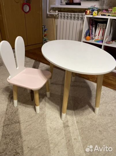 Стул со стульчиком из дерева