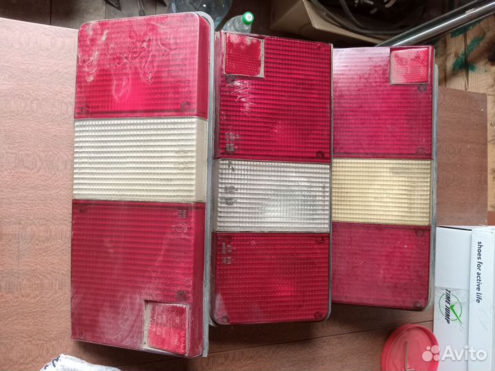 Задние фонари