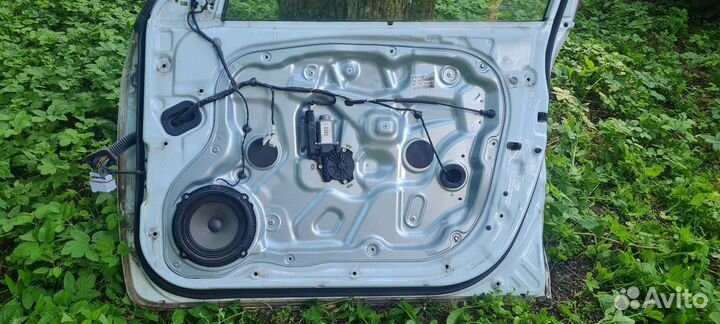 Дверь передняя правая Kia ceed 1