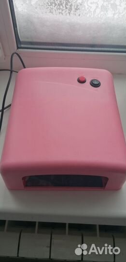 UV лампа-сушка для ногтей