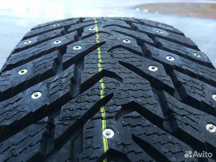 Nokian Tyres Nordman 8 SUV 255/55 R18