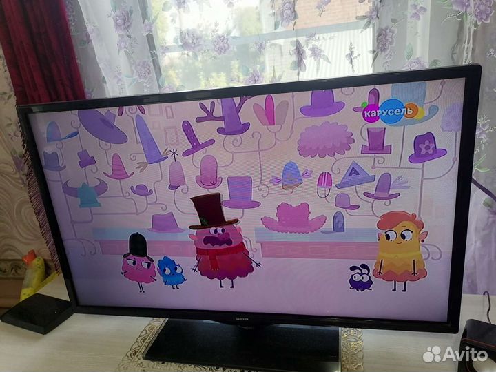 Телевизор dexp 32