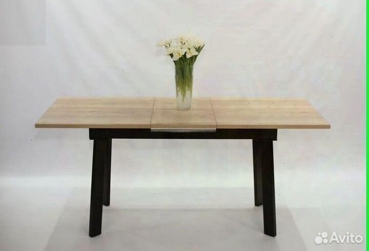 Красивый стол