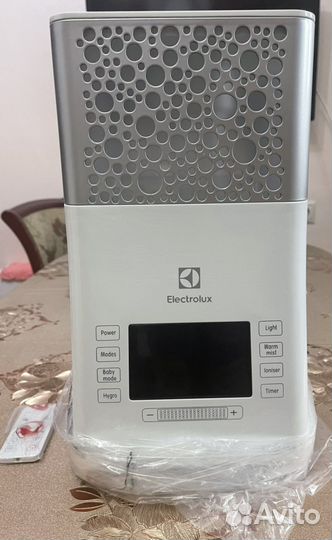 Увлажнитель Electrolux ehu-3715d