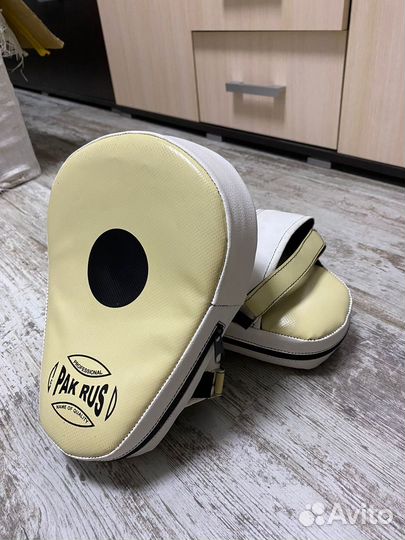 Боксерские лапы