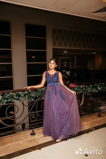 Вечернее платье
