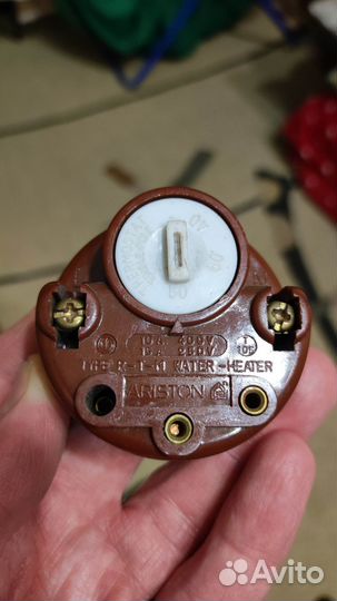 Термостат стержневой 15А водонагревателя Ariston