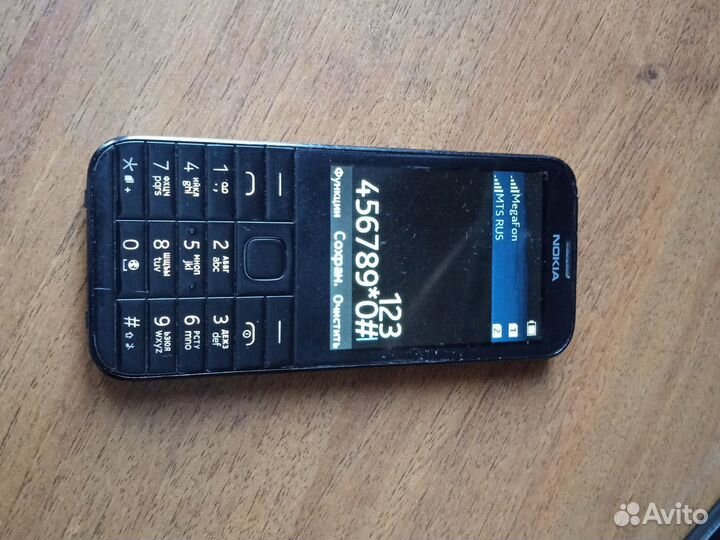 Телефон Nokia RM 1011