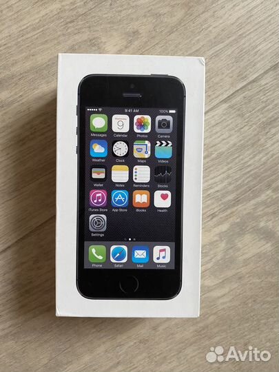 Коробка из под iPhone 5