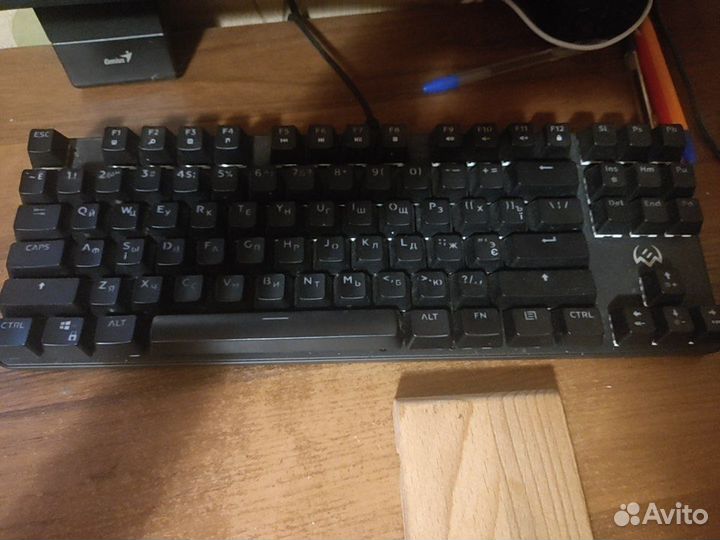 Игровой системный блок с монитором