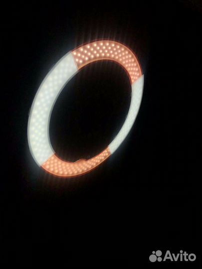 Кольцевая лампа со штативом