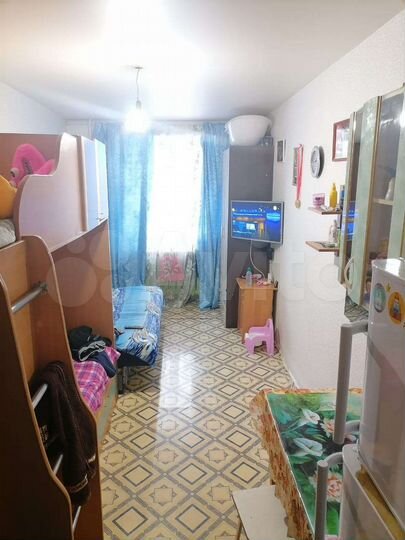 Комната 13,5 м² в 5-к., 3/5 эт.