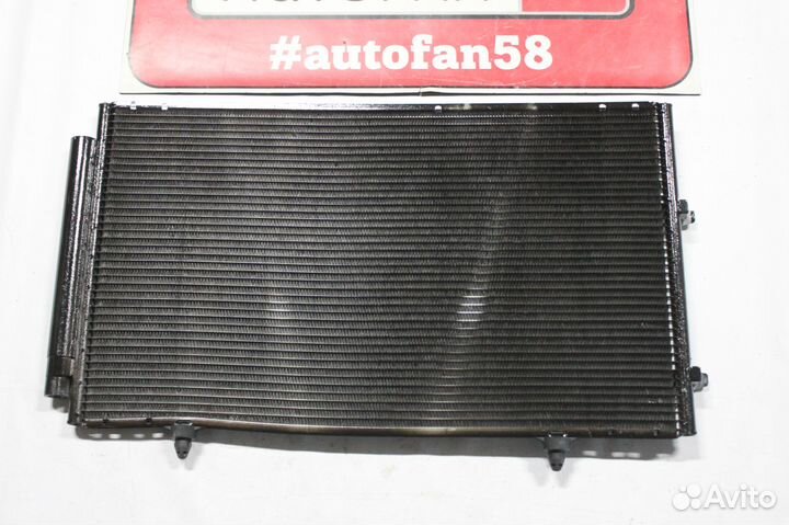 Радиатор кондиционера Toyota / Lexus
