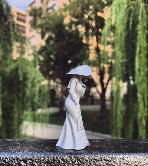 Фигурка Леди Димитреску Resident Evil