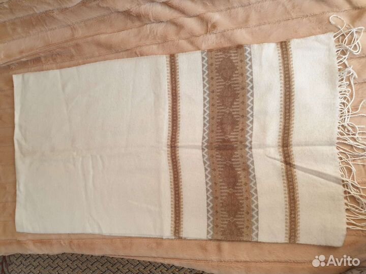 Шарфы и палантины