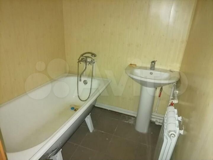 Аукцион: 3-к. квартира, 73 м², 1/1 эт.