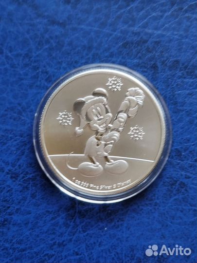 Монета Серебро Микки Маус Рождество 2020 Унция