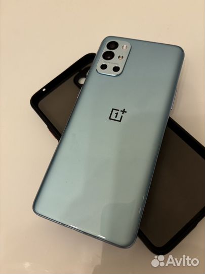 OnePlus 9R, 8/256 ГБ
