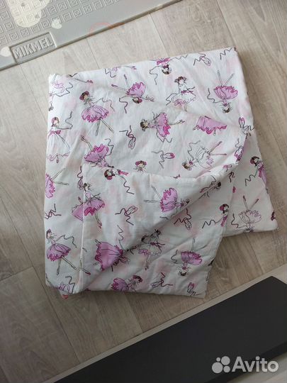 Простынь, одеялко и пододеяльник