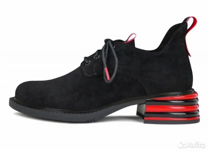 Ботинки женские 38