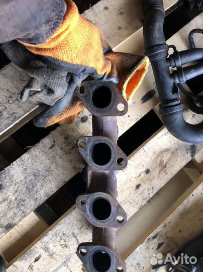 Выпускной коллектор 2,3 Renault Master 3