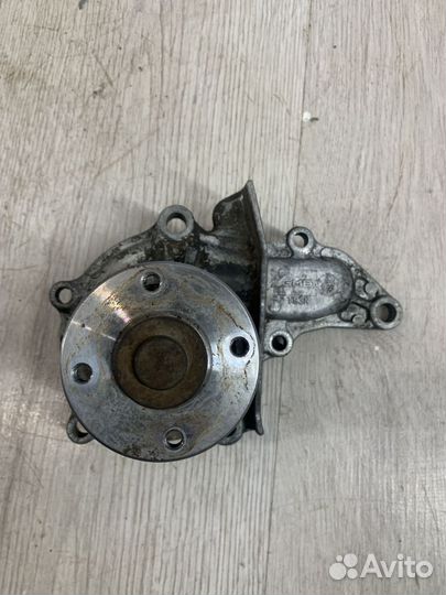 Помпа водяной насос Geely CK otaka