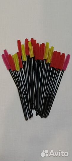 Щеточки для ресниц