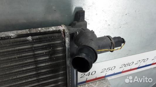 Радиатор системы охлаждения skoda octavia A5 (UEA0