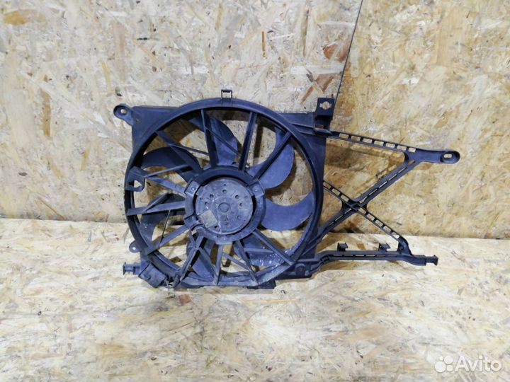 Вентилятор охлаждения Opel Astra H (2004 - 2007)