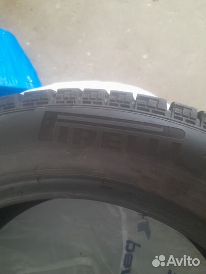 Avon AS7 All Season 215/55 R17