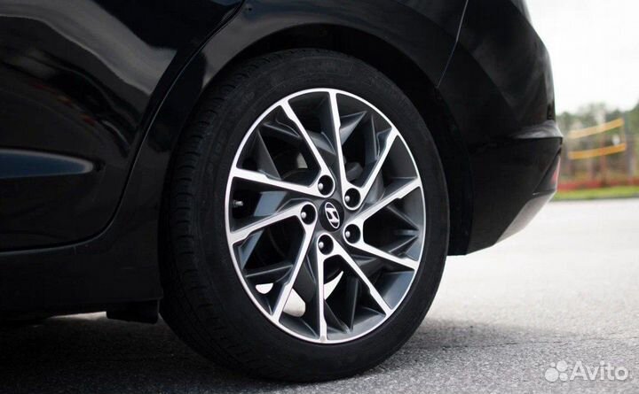 Hyundai Elantra 2.0 AT, 2019, 81 442 км