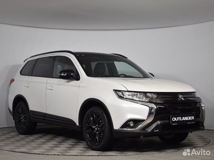 Mitsubishi Outlander 2 CVT, 2022